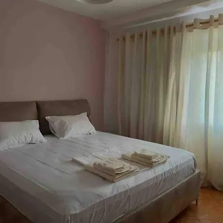 Appartamento In Skanderbeg Square - Center 1 *