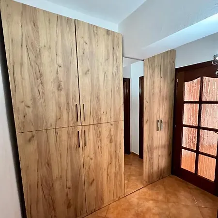 In Skanderbeg Square - Center 1 Apartamento *