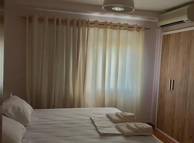 In Skanderbeg Square - Center 1 Apartamento Tirana