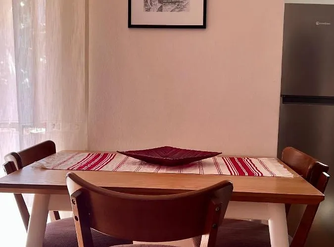 In Skanderbeg Square - Center 1 Appartement *