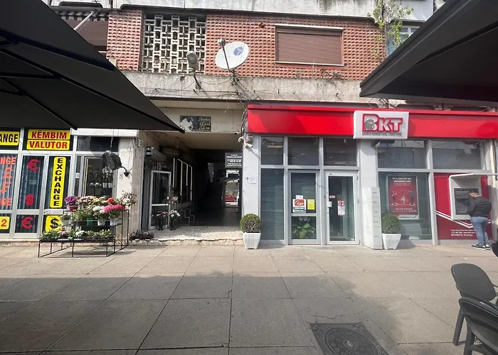 Apartamento In Skanderbeg Square - Center 1 *