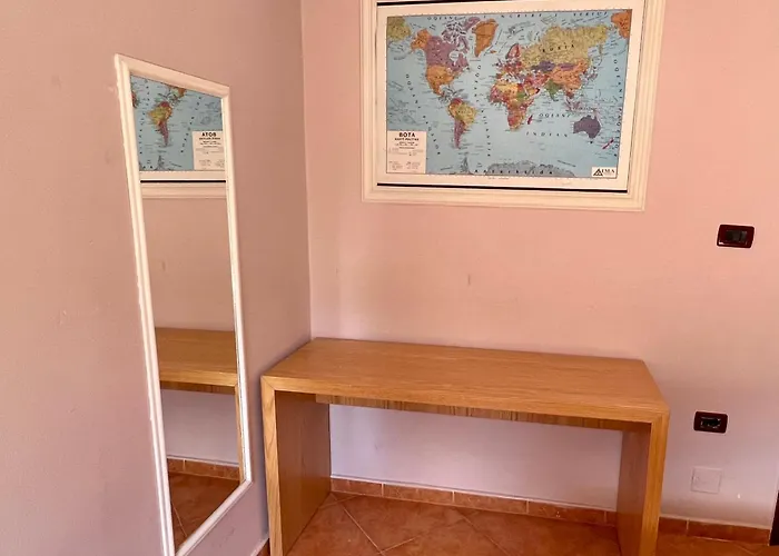 Apartamento In Skanderbeg Square - Center 1 *